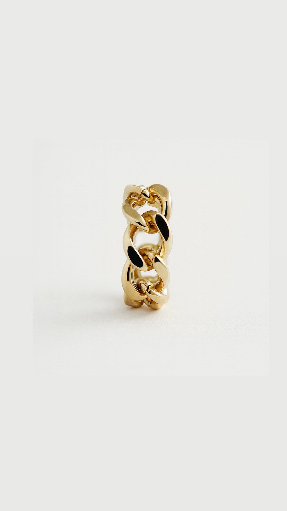 Sculpted Bold Chain Ring