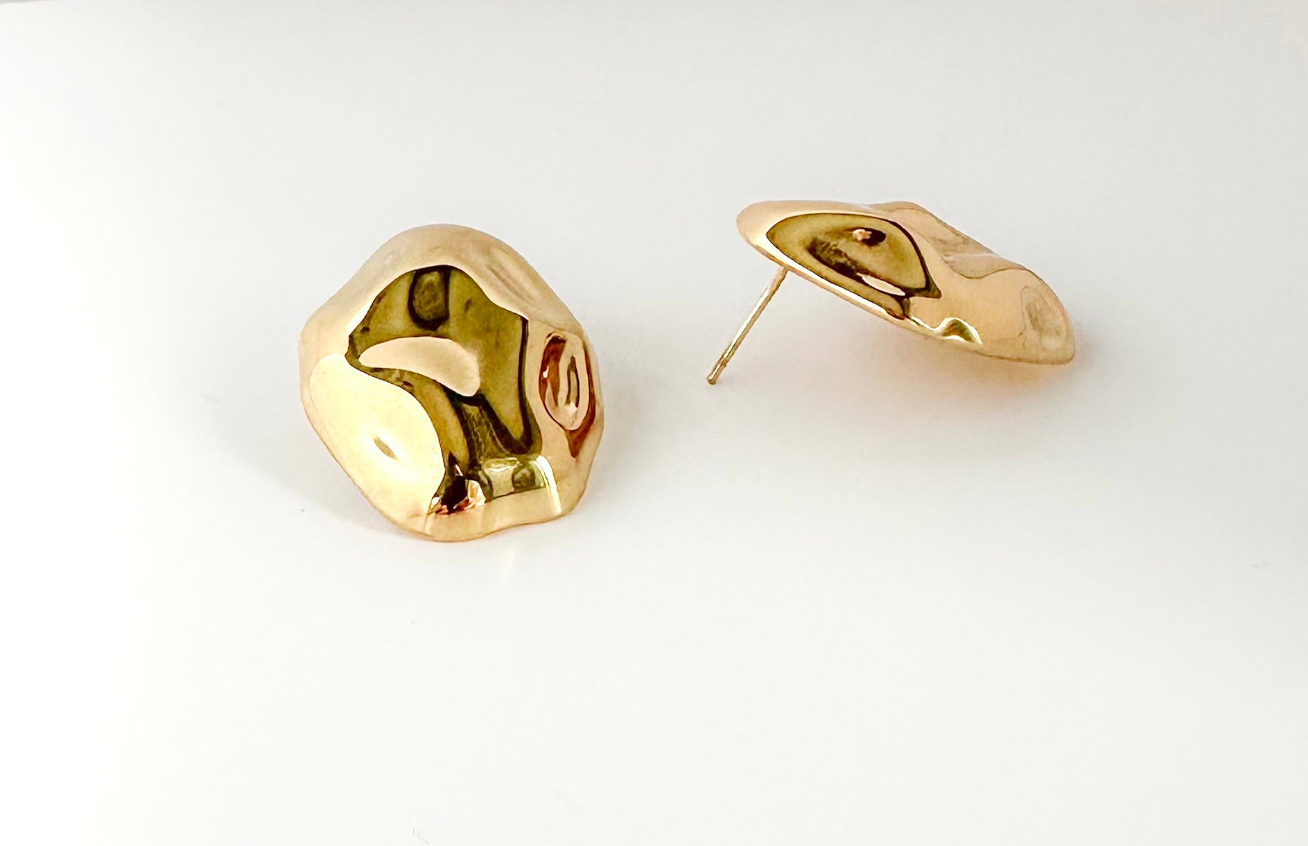 Molten Form Studs