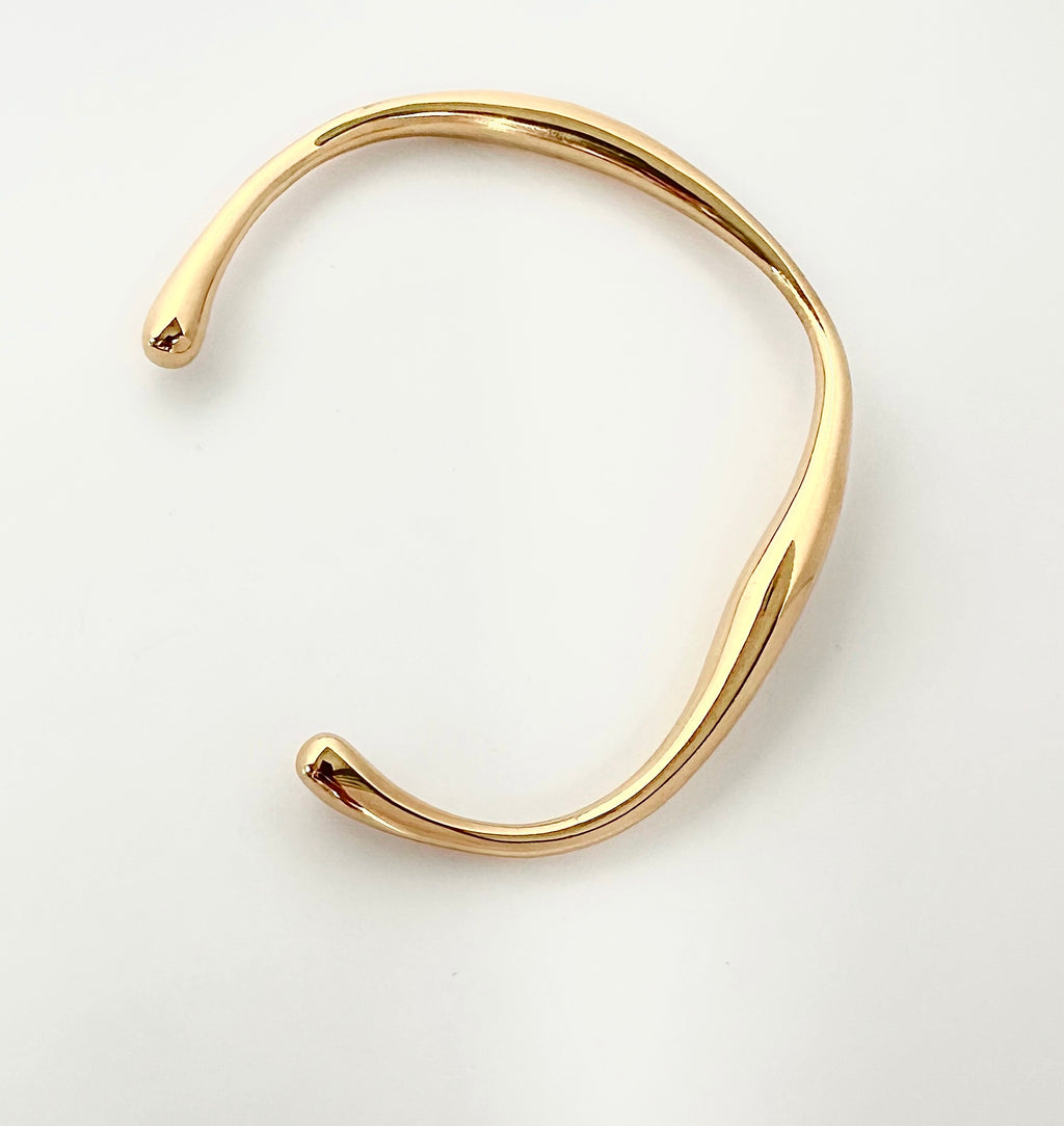 Sculpted Classic Cuff Bracelet