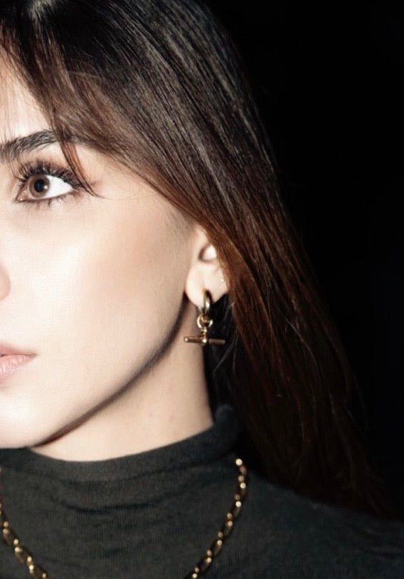 T‑Bar Hoop Earrings