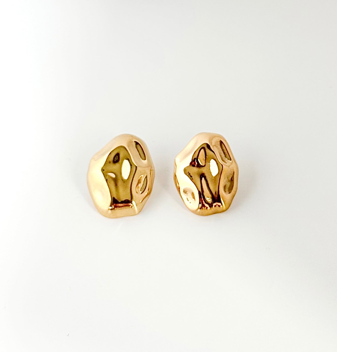 Molten Form Studs