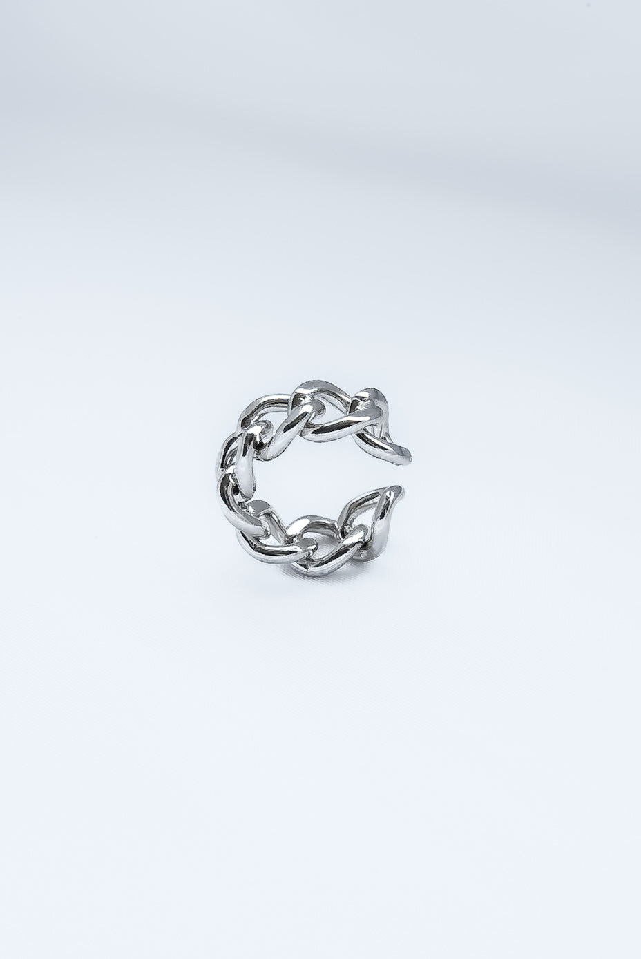 Sculpted Bold Chain Ring