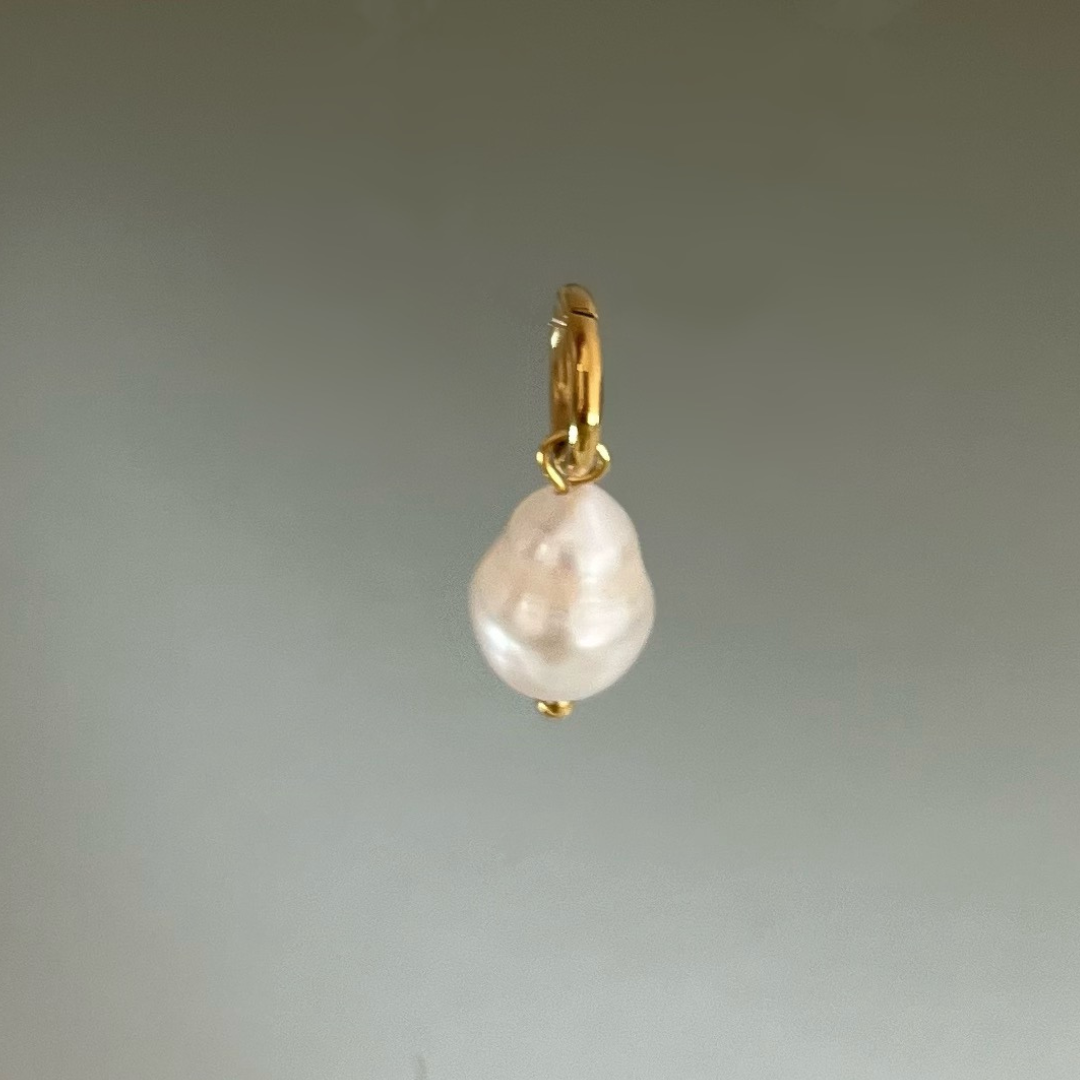 Baroque Pearl Charm