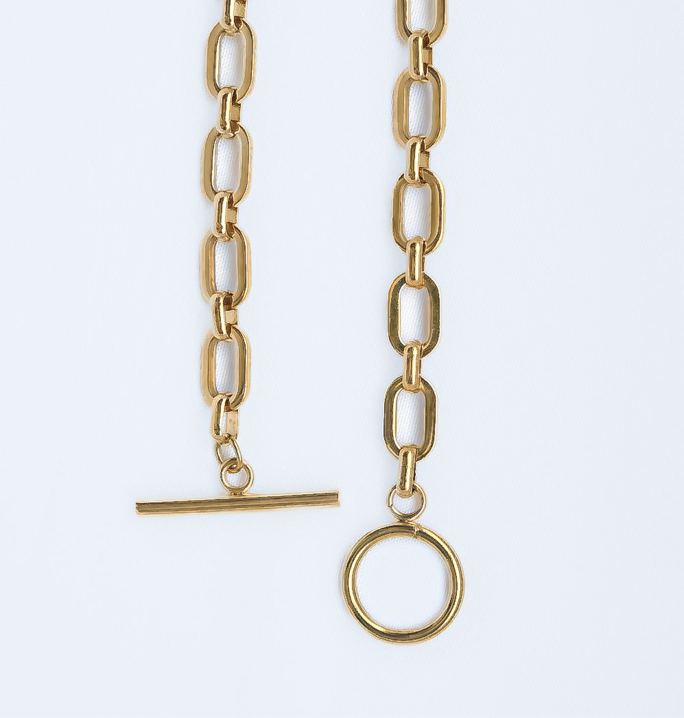 Chunky Link Chain Necklace with T-Bar Closure