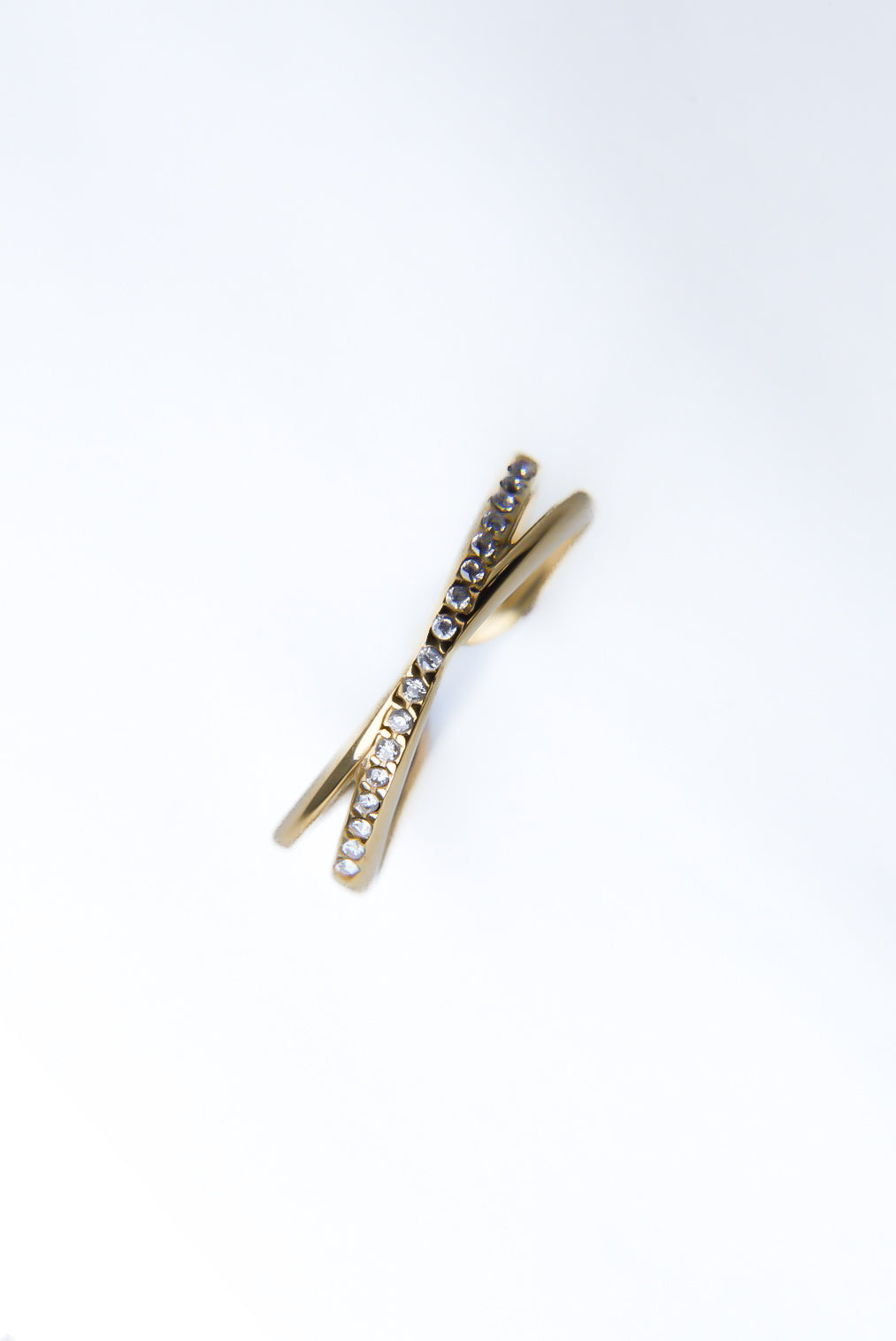 Flávia Infinity Ring