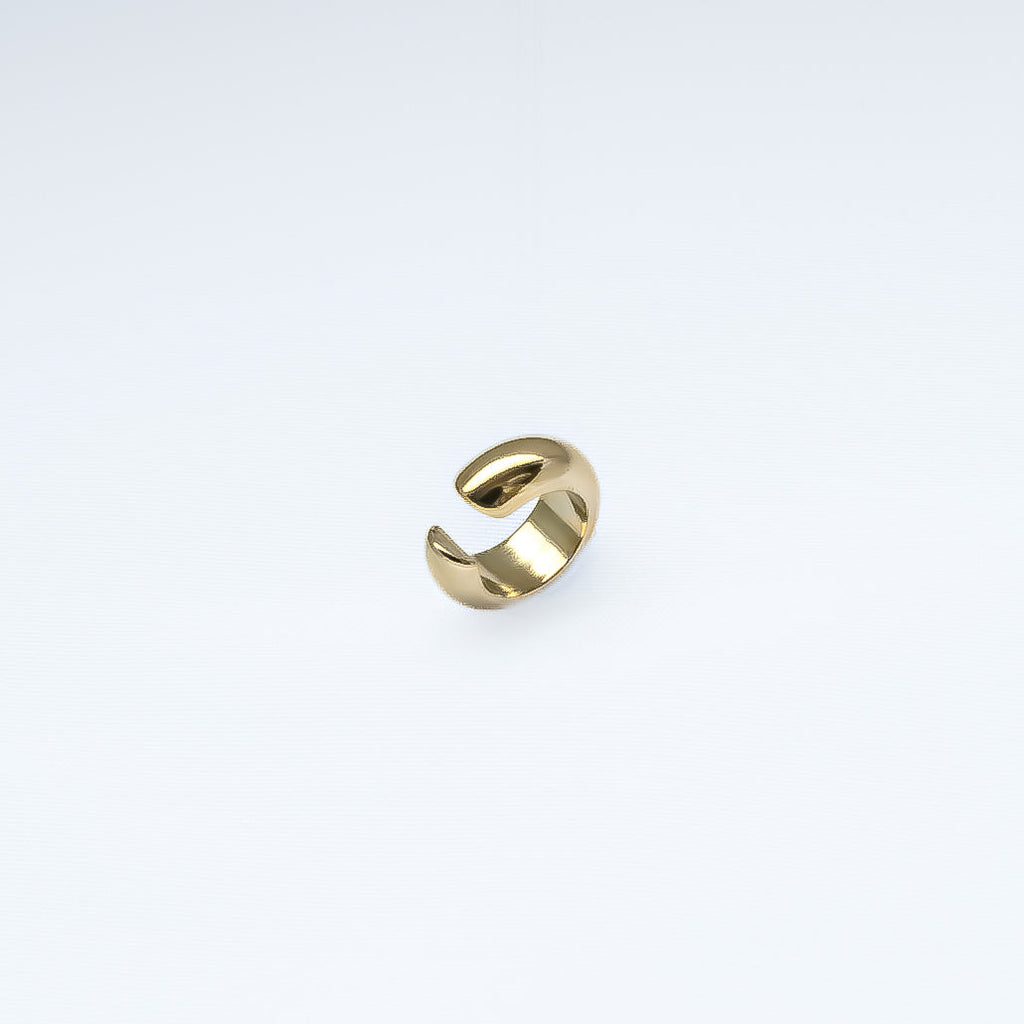 Sculpted Gold Ear Cuff