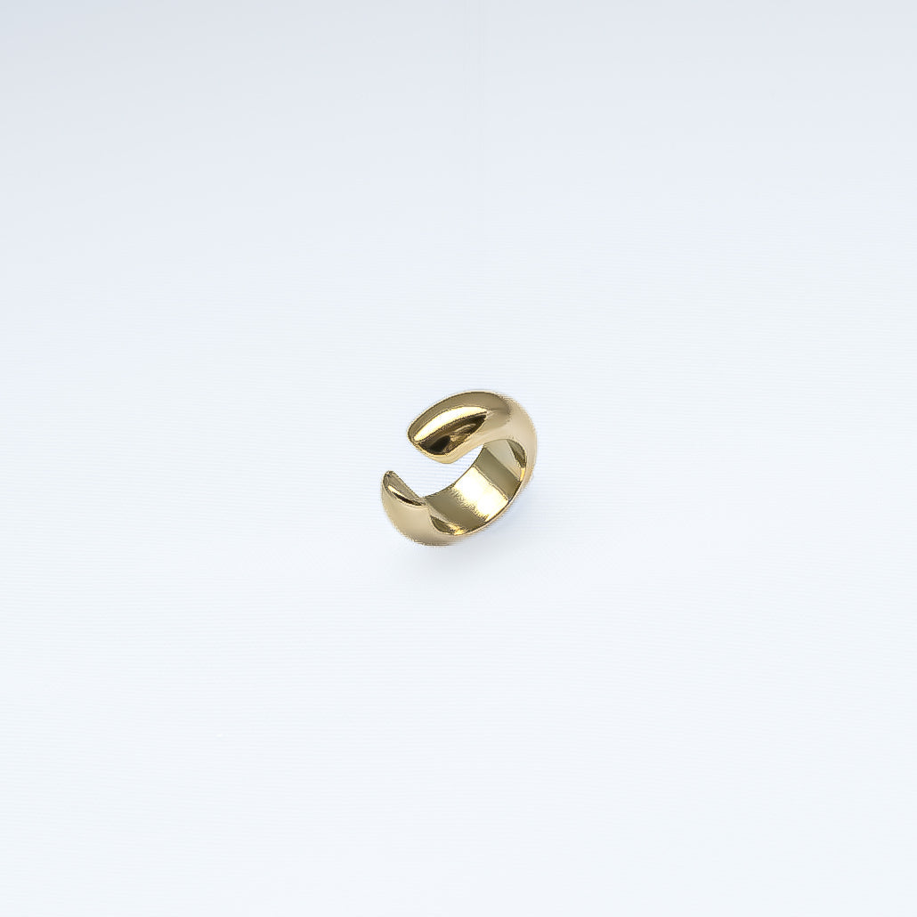 Sculpted Gold Ear Cuff